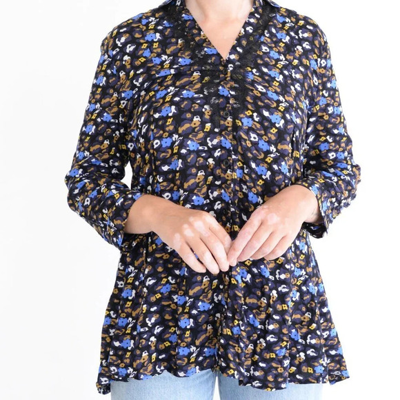 Anthropolgie 11.1.Tylho Namura Black Blue Floral Button Front Tunic Prairie S - Picture 2 of 11